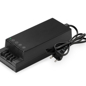 Fonte Multissaída 12~14,4V 10A 144W